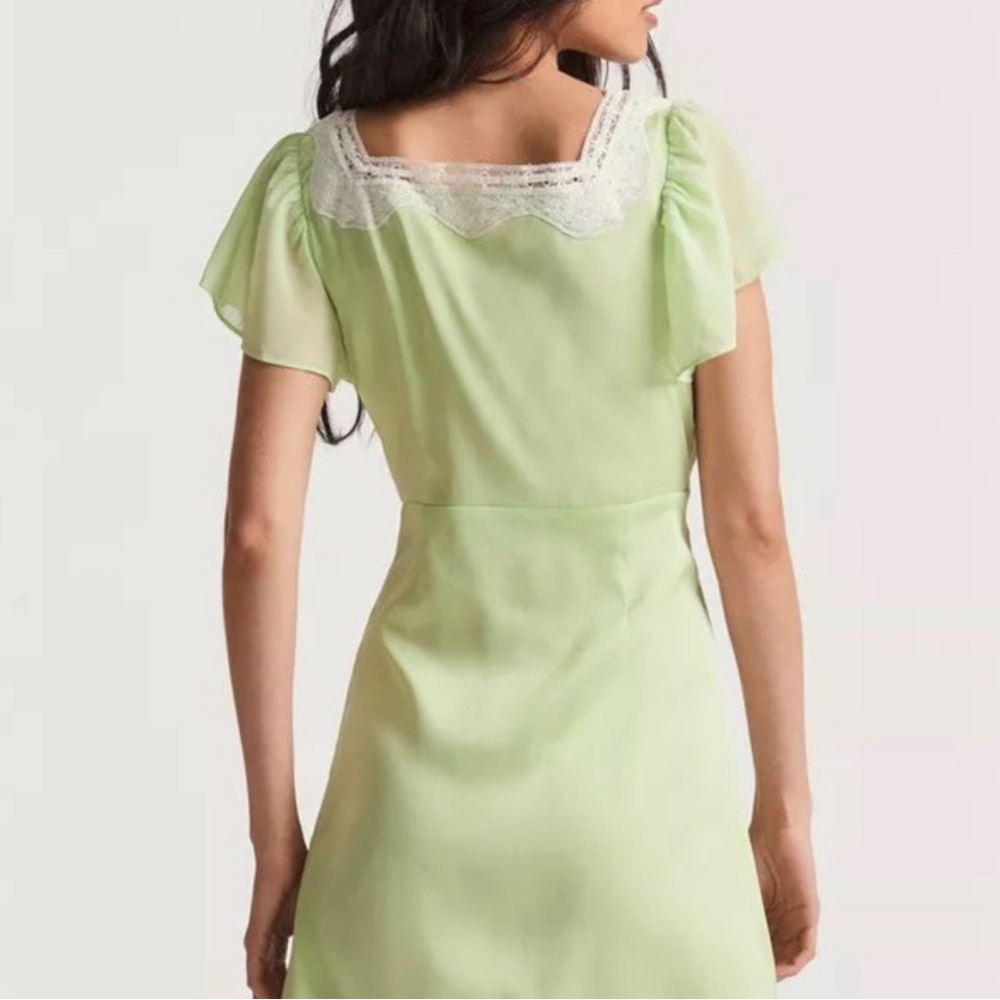 New without tag mini dress.